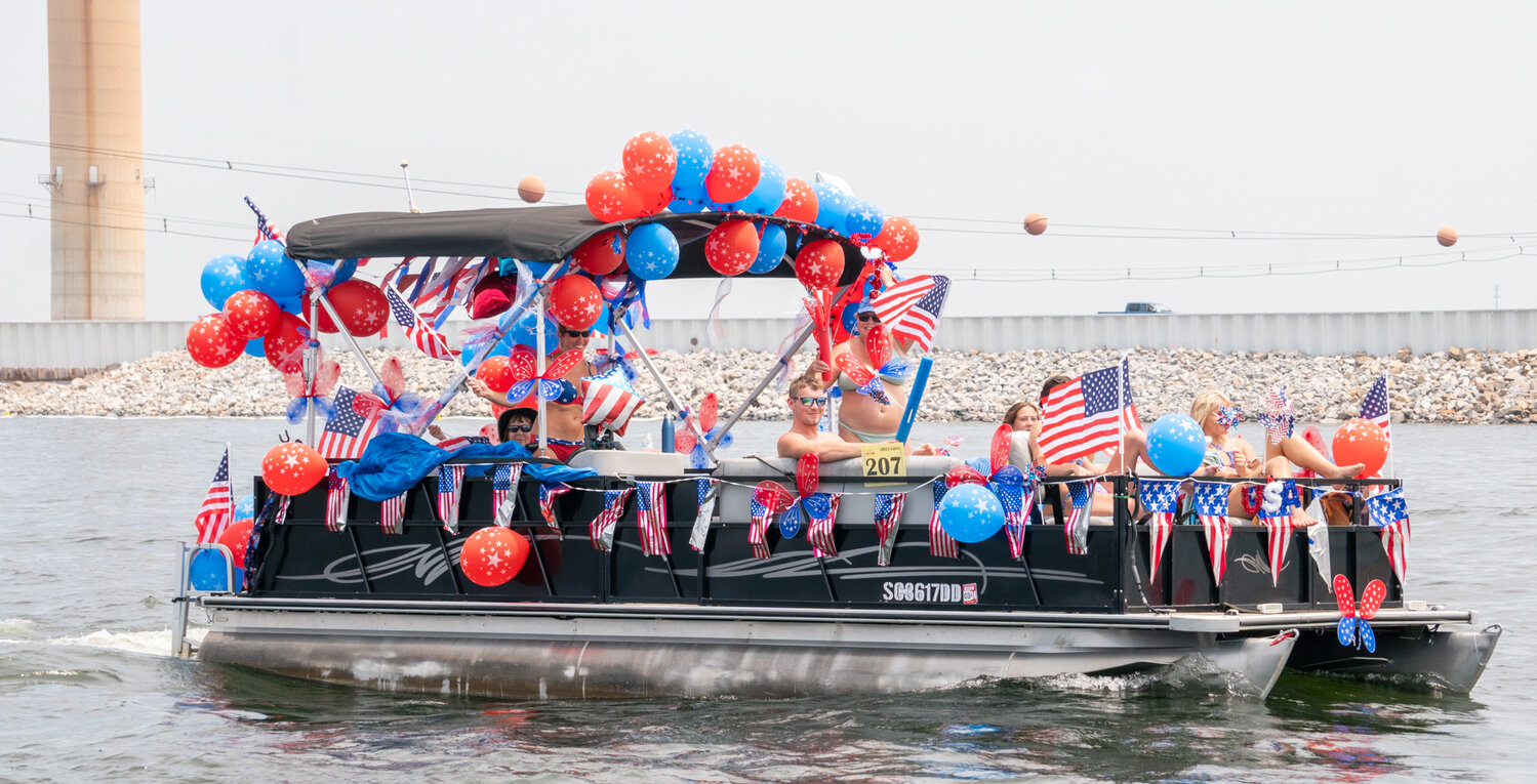 Photos Patriotic Lake Murray boat parade rides again Lexington